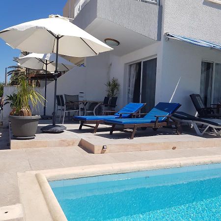 Peaceful Townhouse With Private Pool Near The Sea Lejlighed Paphos Eksteriør billede